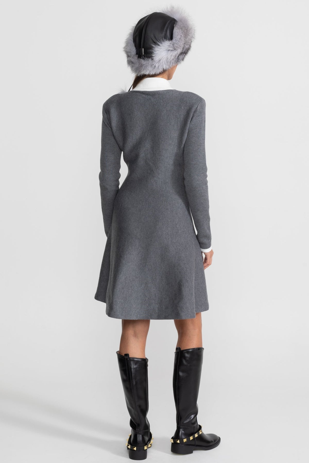 Long Sleeve A-Line Mini Dress with Contrast Collar and Floral Brooch – Grey – view 4