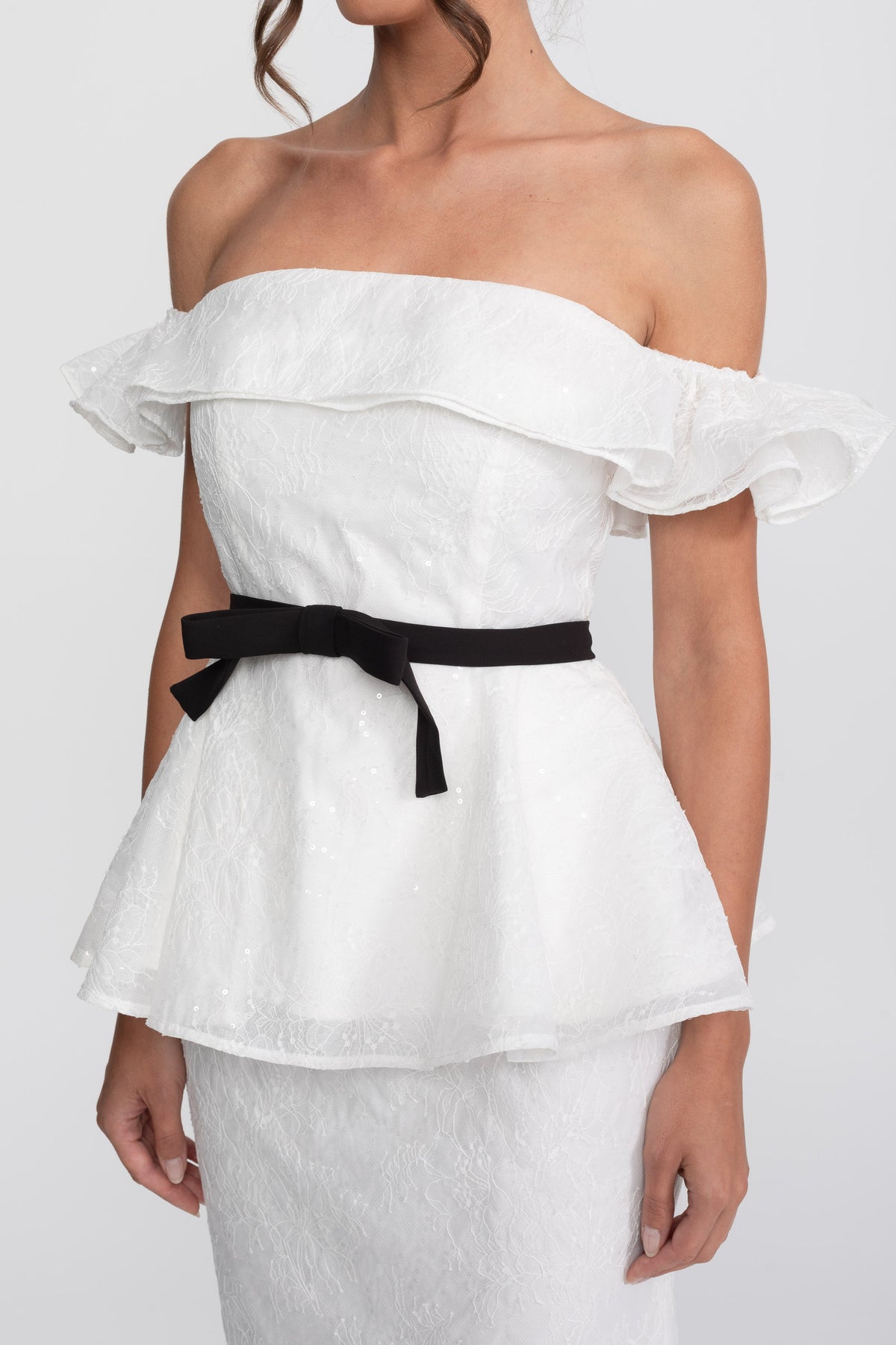 Sequin Off-Shoulder Peplum Top and Pencil Midi Skirt Set with Ribbon Bow – White – view 4