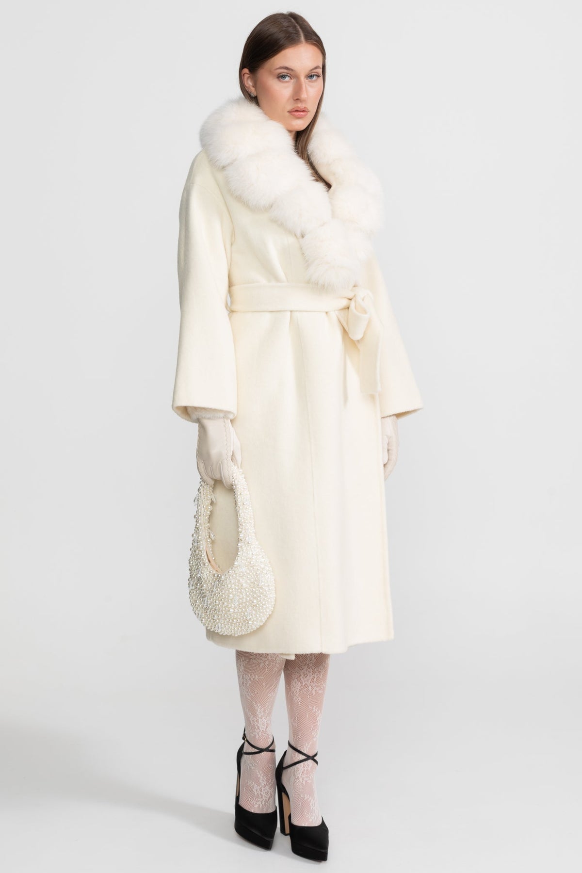 Double-Faced Wool Wrap Coat with Collar Trim and Tie Belt – Ivoire – view 5