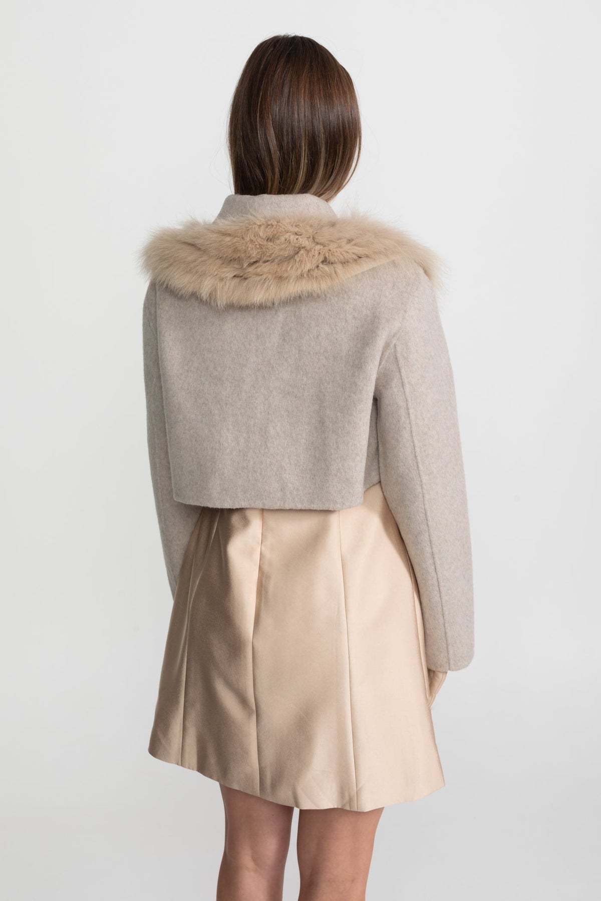 Wool and Cashmere Boxy Cropped Jacket – Taupe – view 5