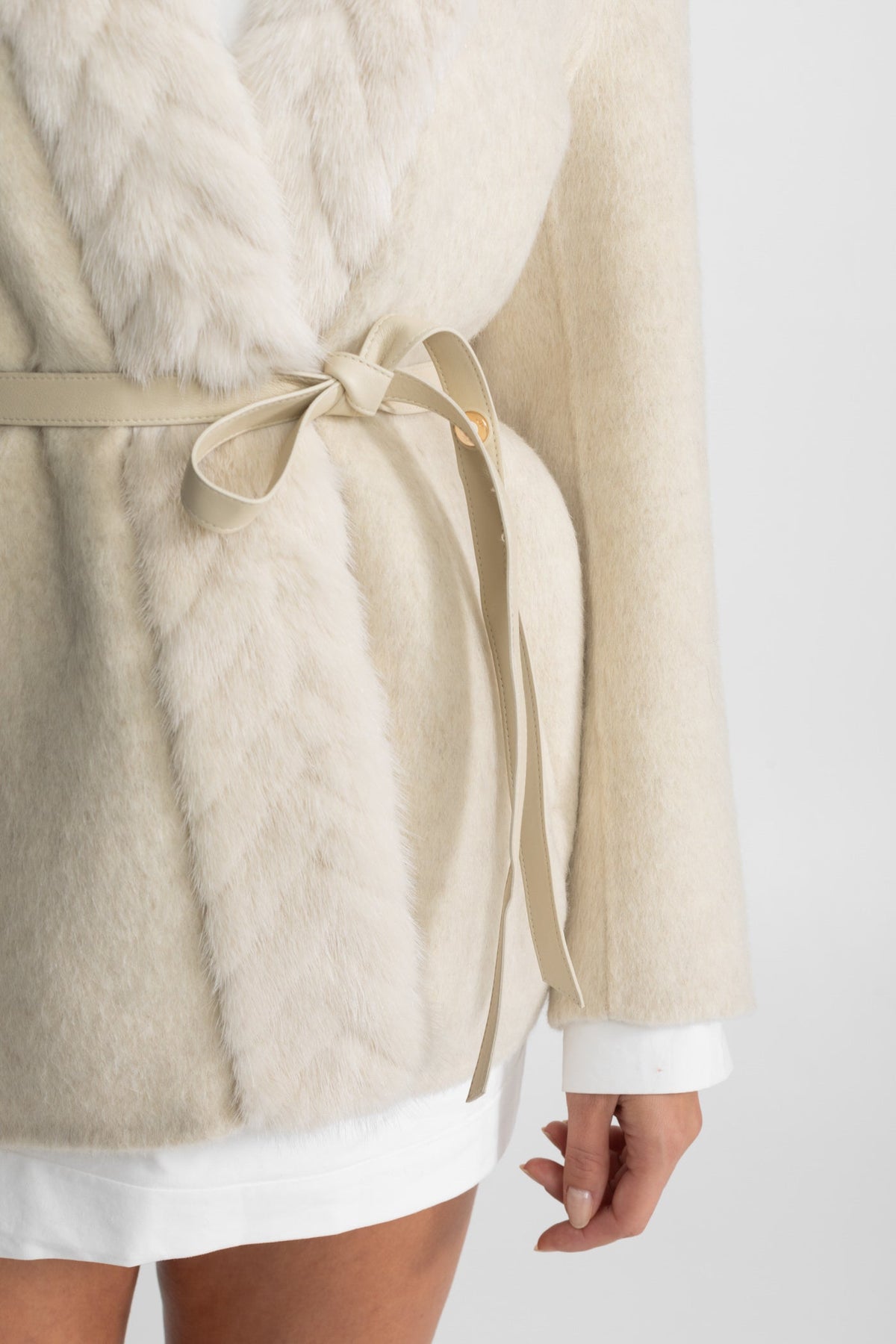 Wool and Alpaca Cocoon Jacket with Shawl Collar and Leather Belt – Ivoire – view 5