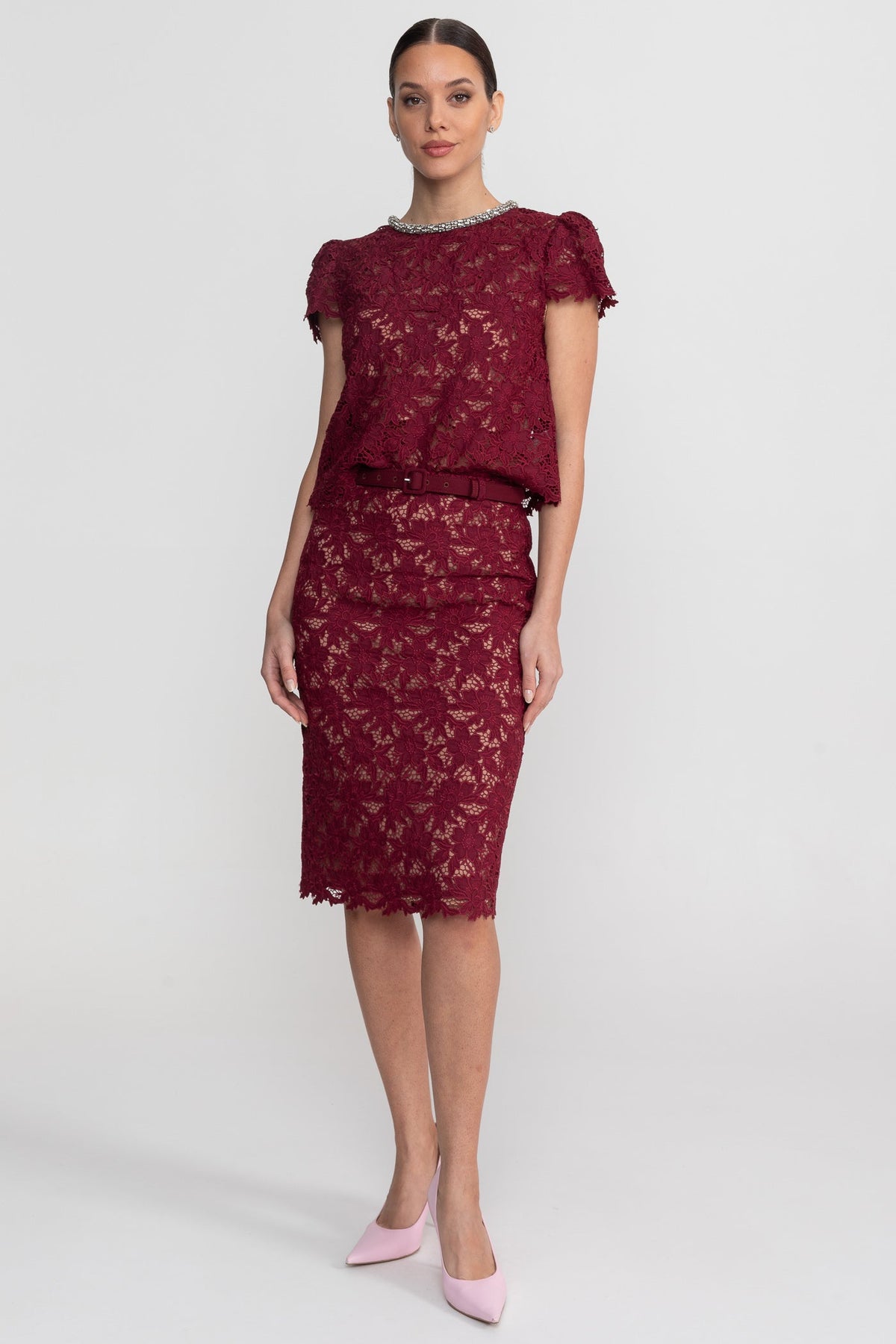 Floral Lace Short Sleeve Top and Midi Skirt Set with Crystal Neckline – Burgundy – view 9