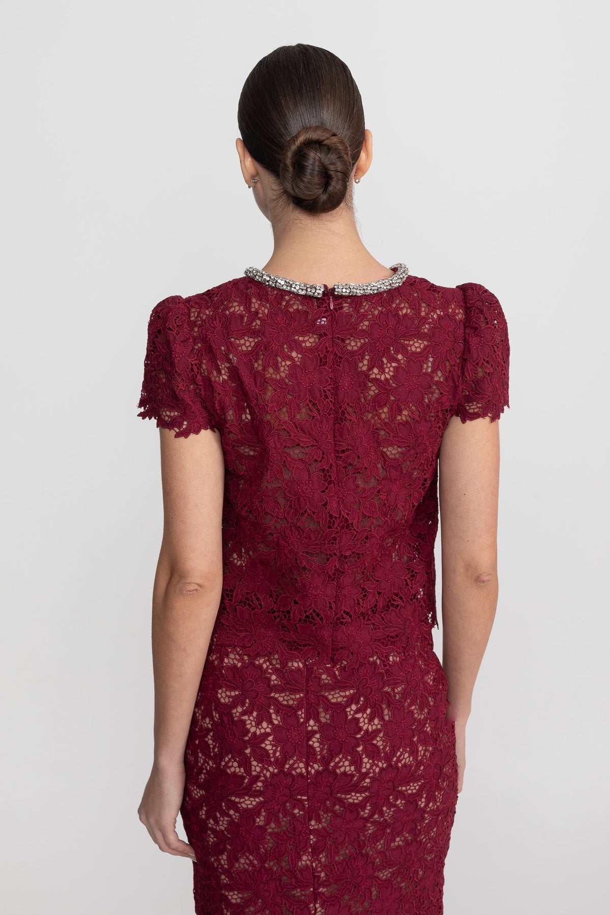 Floral Lace Short Sleeve Top and Midi Skirt Set with Crystal Neckline – Burgundy – view 10