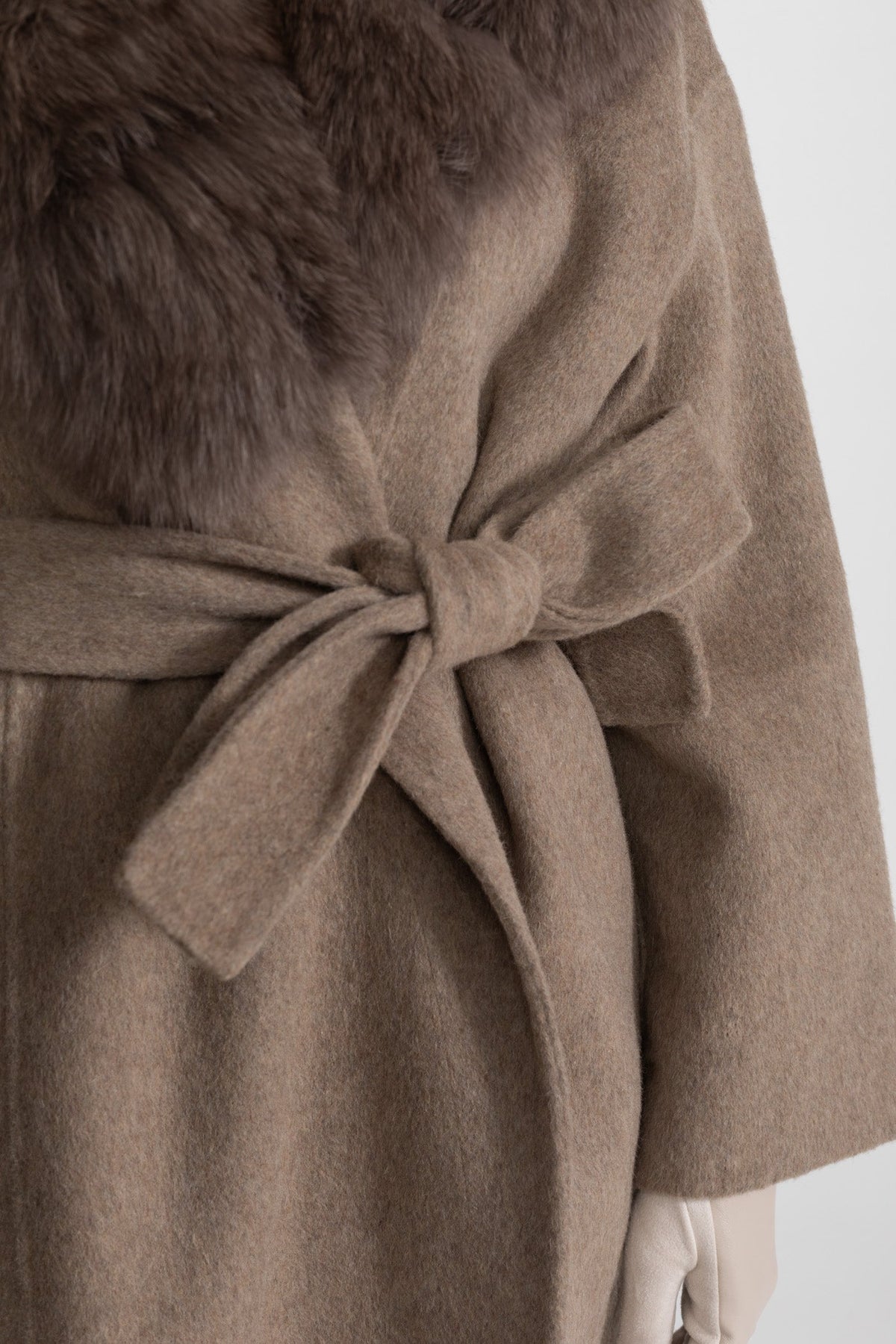 Double-Faced Wool Wrap Coat with Collar Trim and Tie Belt – Khaki – view 7