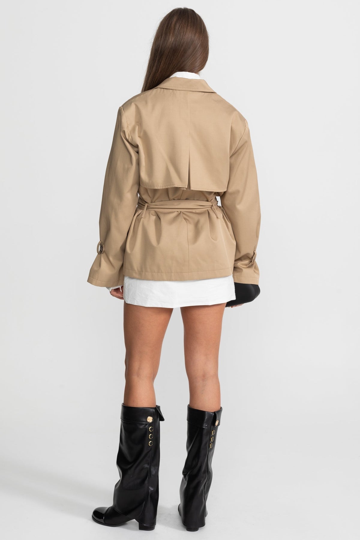 Cropped Double-Breasted Trench Jacket with Belted Waist – Camel – view 7