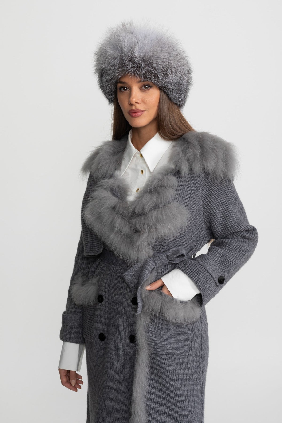 Double-Breasted Wool Knit Belted Overcoat with Collar Trim – Grey – view 3