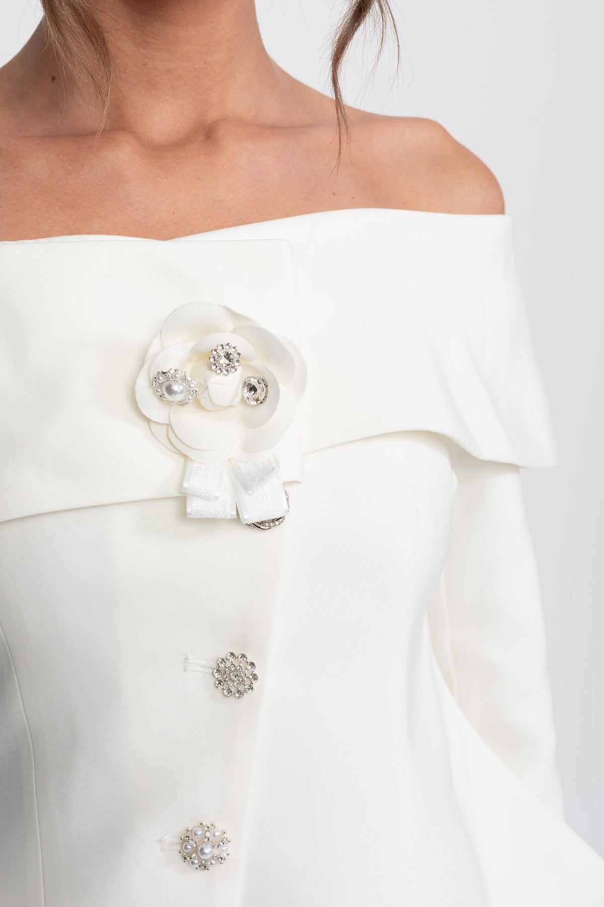 Off-Shoulder Peplum Top and Mini Skirt Co-ord Set with Crystal Brooch – White – view 5