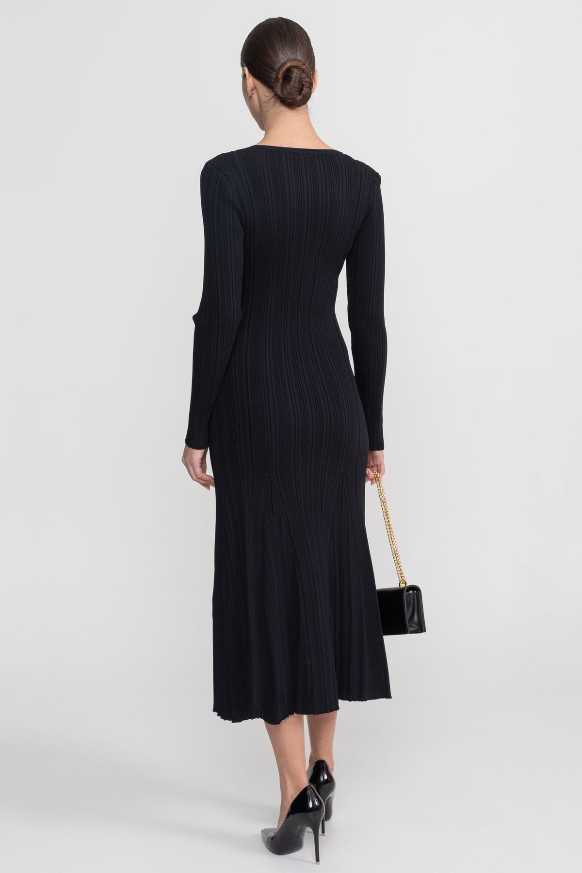 Ribbed Knit Lace Trim V-Neck Long Sleeve Midi Dress – Black – view 7