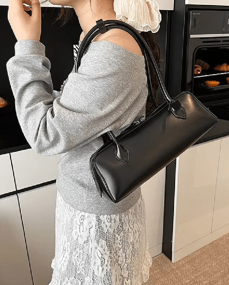 Ella Vintage-Inspired Vegan Leather Baguette Shoulder Bag – view 3