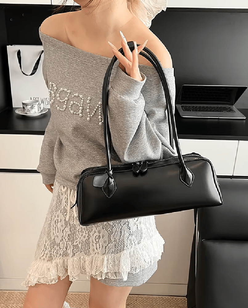 Ella Vintage-Inspired Vegan Leather Baguette Shoulder Bag – view 2