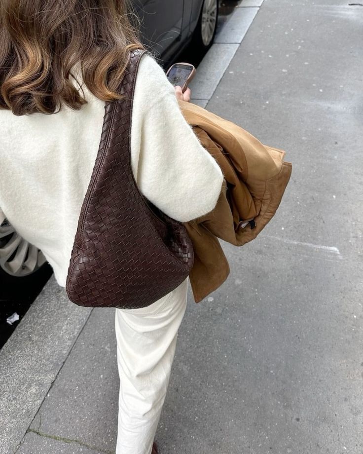 Linda Woven Faux Suede Hobo Tote Bag with Magnetic Snap – view 4