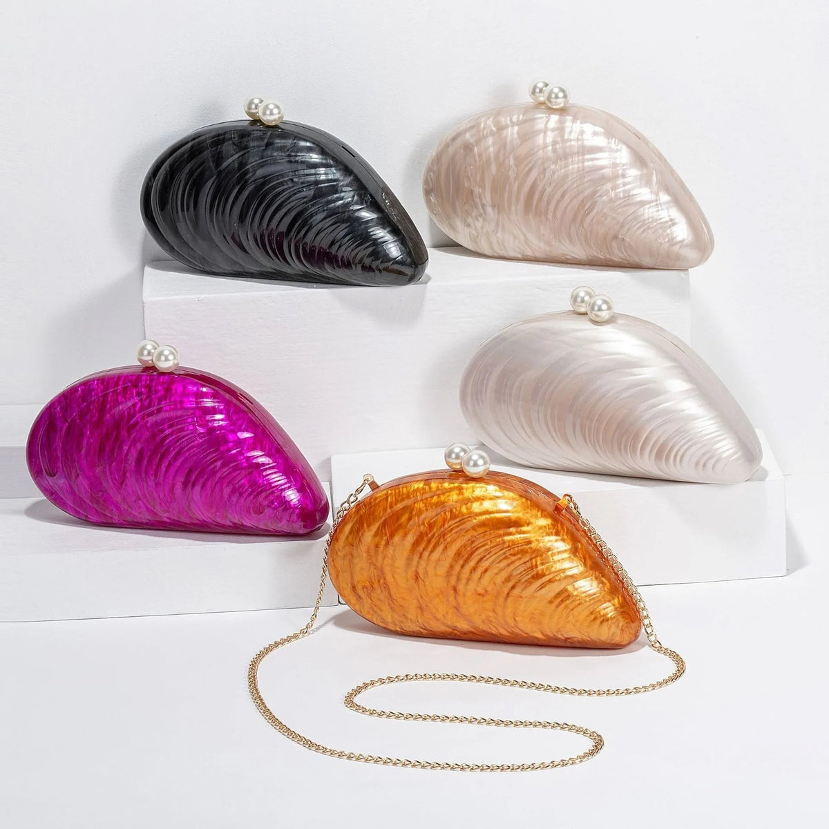 Valentina Shell-Shaped Acrylic Clutch with Detachable Chain – view 7
